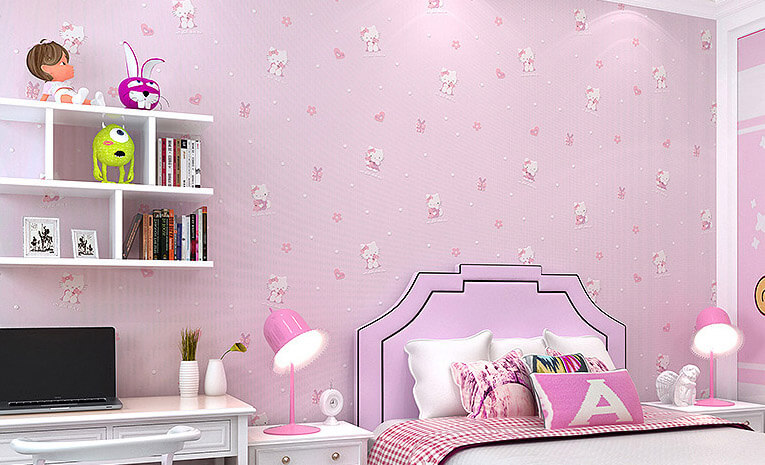 Giấy dán tường màu hồng Hello Kitty